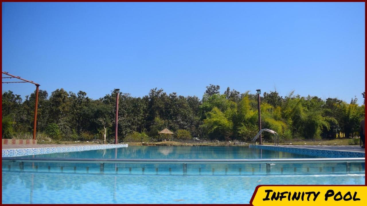 Kanha Resort Exterior photo